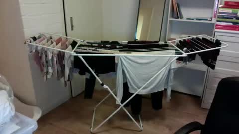 Snapshot of jjd8 chatting on January 7, 2025, 7:17 pm jjd8 online show from January 7, 2025, 7:17 pm