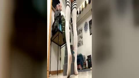 Bubble Butt Bae online show from June 14, 2026, 9:55 am