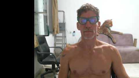 jlmbud online show from October 27, 2025, 12:36 am