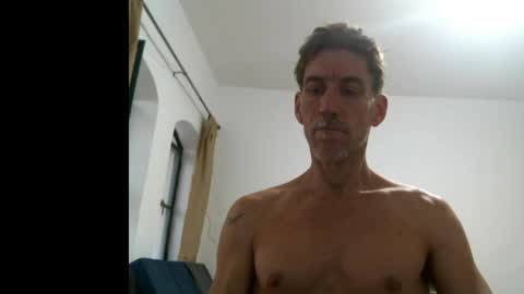 Snapshot of jlmbud chatting on May 29, 2026, 4:27 pm jlmbud online show from May 29, 2026, 4:27 pm
