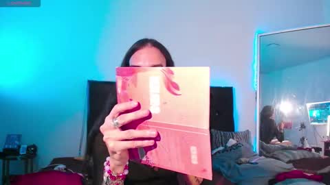 Joa Isaza     online show from February 18, 2026, 9:49 am