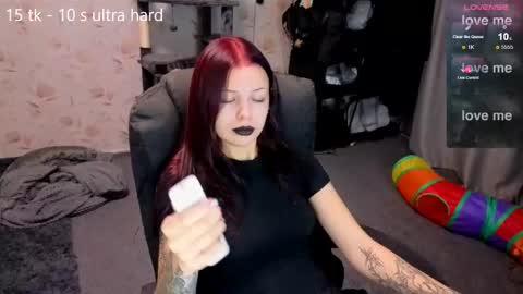 joan_wilson online show from October 7, 2025, 10:18 pm