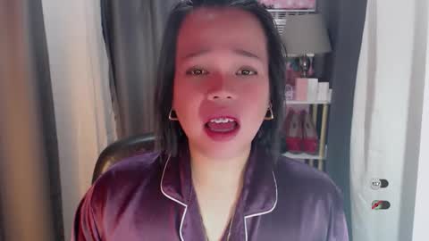 Joana online show from April 17, 2026, 11:08 pm