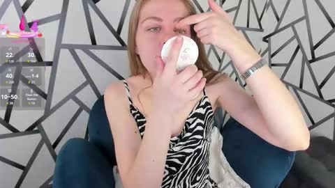 joann_shermann online show from January 6, 2026, 1:09 am