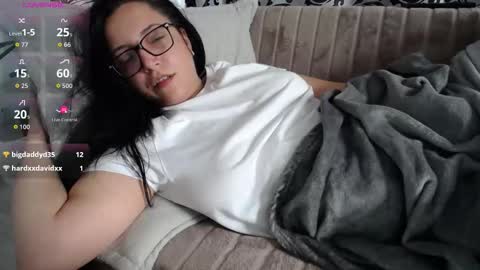 Jo online show from September 12, 2025, 9:20 am