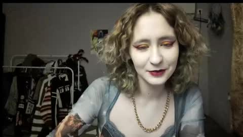 Joannatompson online show from December 9, 2024, 1:34 pm