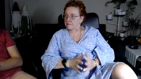 Joanna and Greg online show from December 18, 2025, 9:04 am