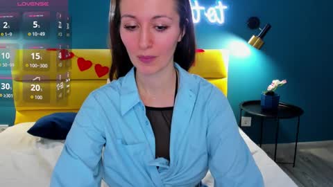 Joan online show from February 10, 2026, 1:53 am