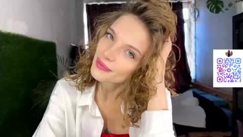 Snapshot of joanniemcgrapth chatting on February 10, 2026, 6:28 am MONICA online show from February 10, 2026, 6:28 am