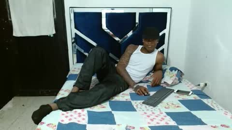 joao_leao online show from October 12, 2025, 8:24 am