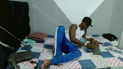 joao_leao online show from November 10, 2025, 1:10 pm