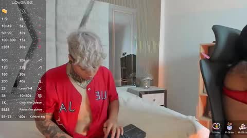 joaoandlexy online show from December 19, 2025, 1:18 pm