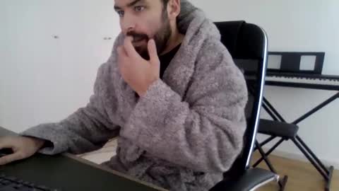 joaodias_18 online show from January 19, 2026, 11:58 am