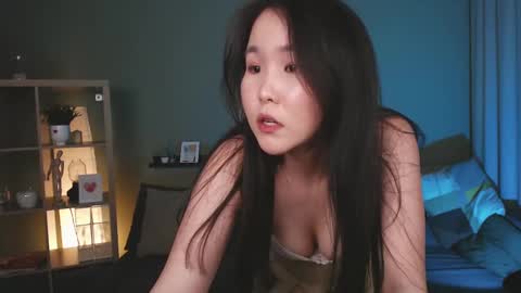 Snapshot of jocelyn_lane chatting on January 29, 2025, 3:26 pm Amina online show from January 29, 2025, 3:26 pm