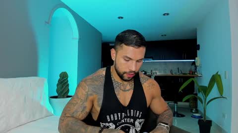 joe_esthetic online show from January 15, 2025, 1:45 am