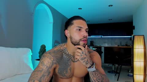 joe_esthetic online show from February 7, 2025, 11:03 pm