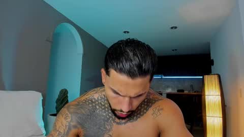 joe_esthetic online show from February 15, 2025, 2:47 am