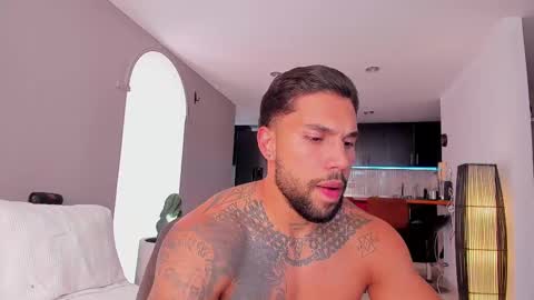 joe_esthetic online show from October 6, 2025, 9:01 pm