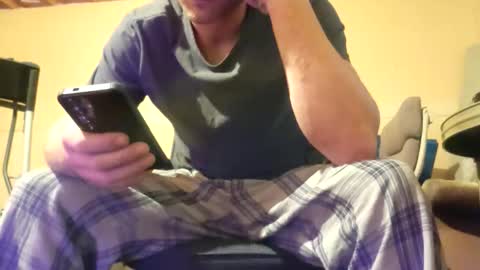 Snapshot of joeblow2481 chatting on November 9, 2025, 5:17 am joeblow2481 online show from November 9, 2025, 5:17 am