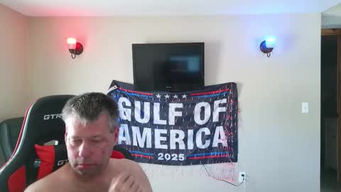 joejoe__ online show from February 1, 2026, 4:05 pm