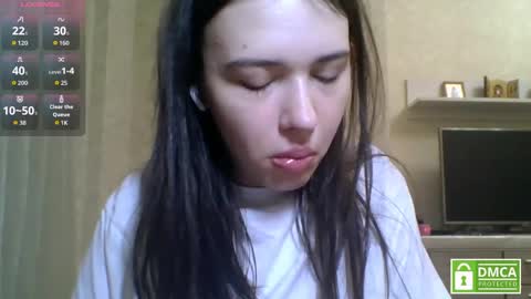 Jennifer online show from June 4, 2026, 6:36 pm