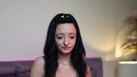  Joelle  online show from December 19, 2025, 10:06 pm