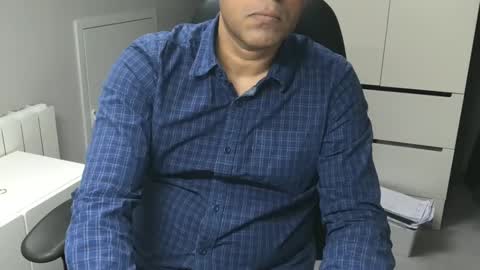 joeshades21 online show from January 14, 2025, 11:20 am