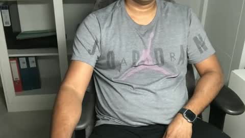 joeshades21 online show from October 28, 2025, 12:14 am