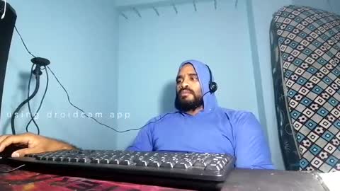 johan2222222222 online show from March 8, 2025, 4:34 am