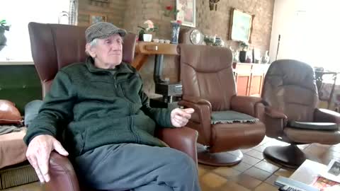 Snapshot of johan7_heet chatting on December 4, 2024, 10:24 am johan7 heet online show from December 4, 2024, 10:24 am