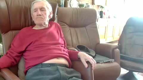 Snapshot of johan7_heet chatting on March 7, 2025, 12:45 pm johan7 heet online show from March 7, 2025, 12:45 pm