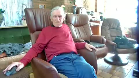 Snapshot of johan7_heet chatting on October 22, 2025, 11:43 am johan7 heet online show from October 22, 2025, 11:43 am