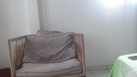 Snapshot of johan_kitten chatting on July 17, 2026, 2:13 pm johan online show from July 17, 2026, 2:13 pm