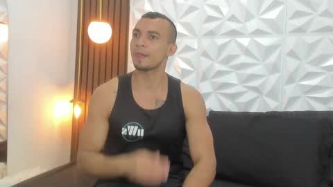 johan online show from October 8, 2025, 1:03 am