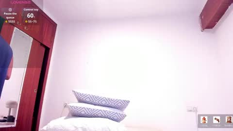Snapshot of johansmith__ chatting on May 26, 2026, 12:01 pm Johan Smith online show from May 26, 2026, 12:01 pm