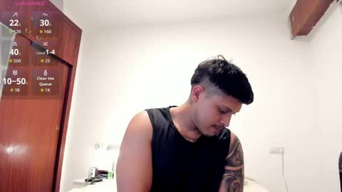 Snapshot of johansmith__ chatting on May 30, 2026, 8:28 pm Johan Smith online show from May 30, 2026, 8:28 pm