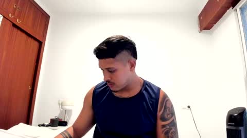Snapshot of johansmith__ chatting on June 27, 2026, 11:48 am Johan Smith online show from June 27, 2026, 11:48 am