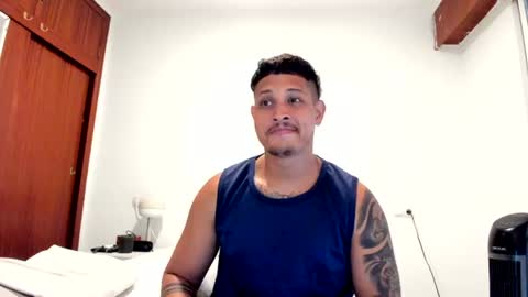 Snapshot of johansmith__ chatting on June 27, 2026, 12:22 pm Johan Smith online show from June 27, 2026, 12:22 pm