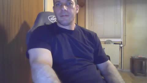 john1212124 online show from September 16, 2025, 12:44 am