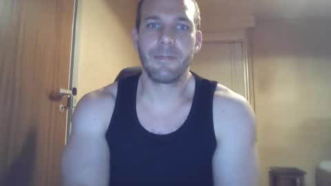 john1212124 online show from September 24, 2025, 12:14 am