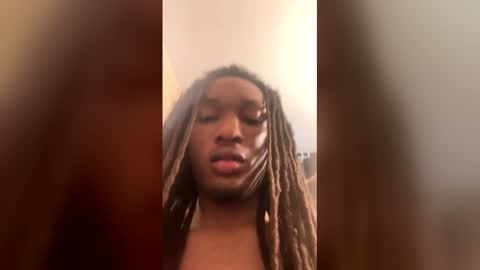 john23k925214 online show from March 27, 2026, 4:51 pm