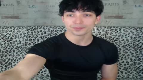 john_vibe online show from April 27, 2026, 7:45 pm