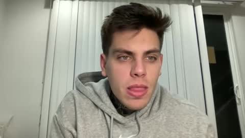 Snapshot of johnafterdark chatting on December 2, 2024, 3:58 am JAXX online show from December 2, 2024, 3:58 am