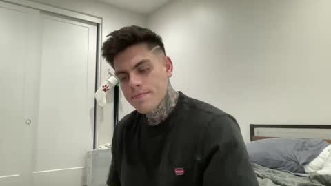 Snapshot of johnafterdark chatting on December 7, 2024, 11:12 pm JAXX online show from December 7, 2024, 11:12 pm