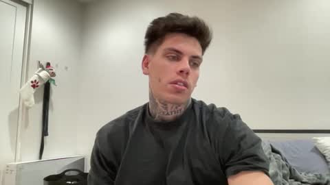 Snapshot of johnafterdark chatting on December 20, 2024, 12:08 am JAXX online show from December 20, 2024, 12:08 am