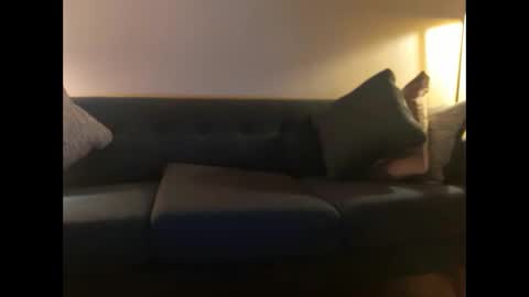 Johnee online show from January 18, 2026, 8:51 am