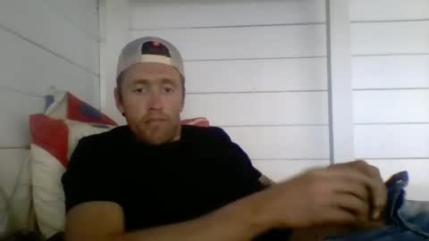 johngiaver3 online show from May 4, 2026, 12:12 pm