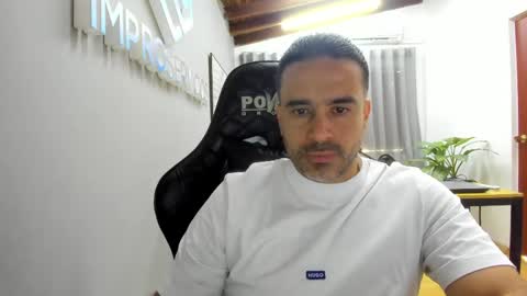 JOHN G MODELS online show from May 23, 2026, 1:59 pm