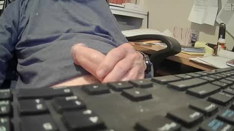 johngp777 online show from April 15, 2026, 2:35 pm