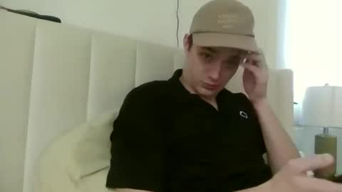 Snapshot of johnjamesopp chatting on March 4, 2026, 11:22 pm John James online show from March 4, 2026, 11:22 pm